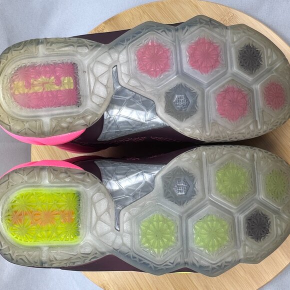 Nike Lebron 12 Double Helix Merlot Red Pink 685181-600 size 5.5Y - Picture 11 of 11